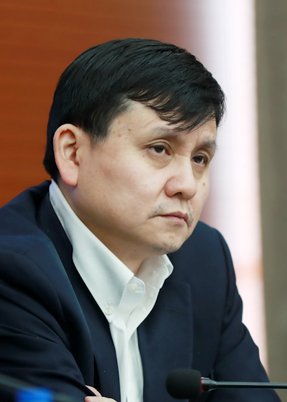 张文宏称疫情可能持续一到两年(张文宏称疫情可能持续一到两年吗) 张文宏称疫情可能持续一到两年(张文宏称疫情可能持续一到两年吗)