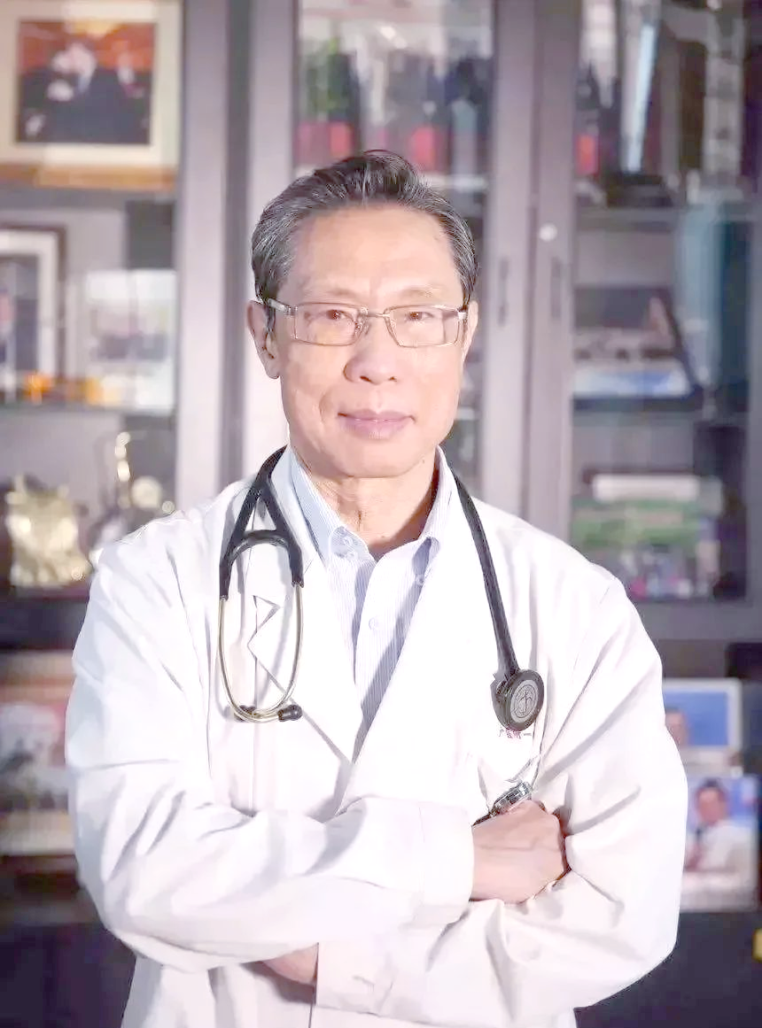 钟南山:国内不会大规模暴发疫情(钟南山说不抓紧打疫苗有危险有些国家都快100%接种了)