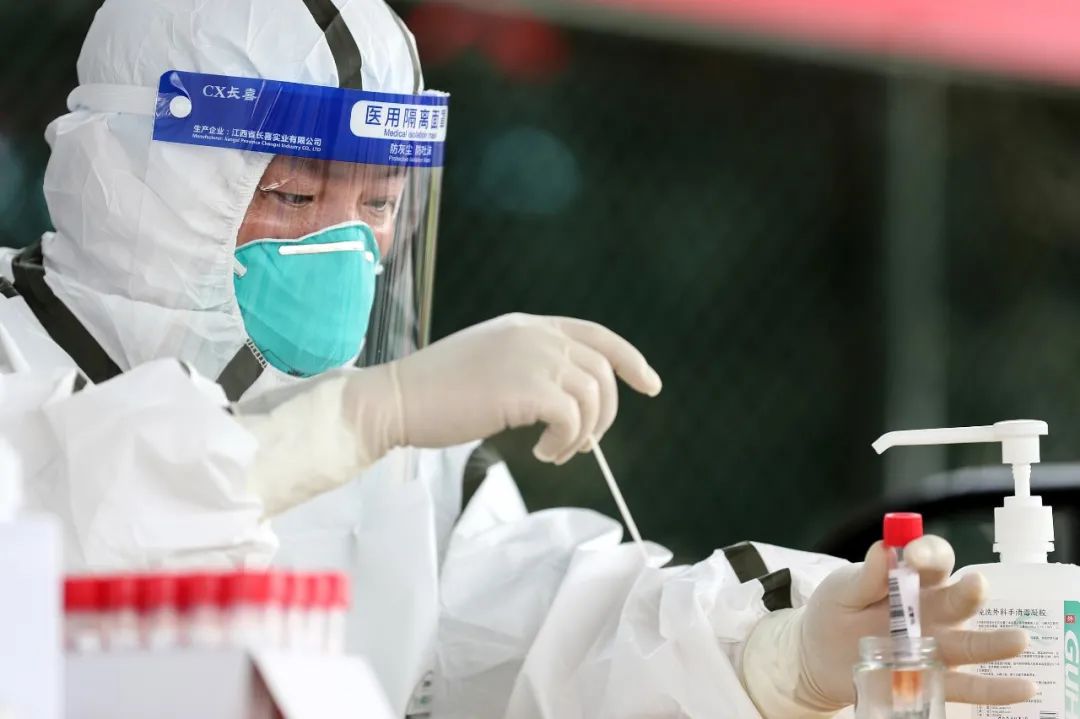 扬州疫情集中在两条传播链(扬州疫情传染链)